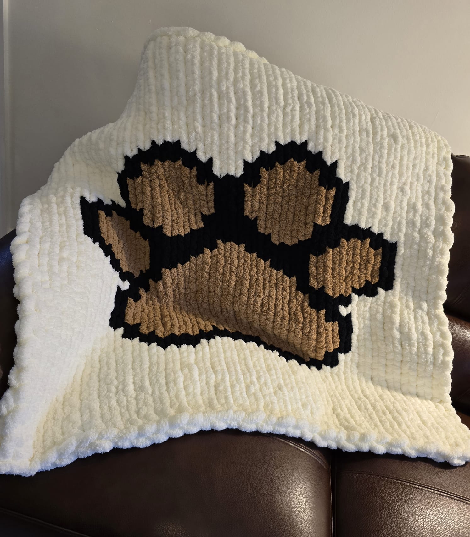 Customisable The Muddy Paw Print Blanket – Handmade Chenille